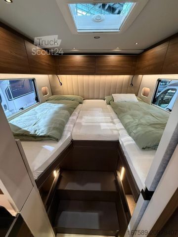 Polintegriran avtodom BÜRSTNER Signature SFT 7.1, Alde,TV,Navi,RFK,WeRi,Solar