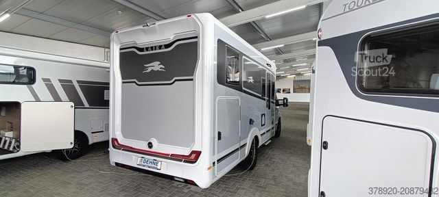 Półzintegrowany kamper LAIKA Ecovip Titanio L 3019