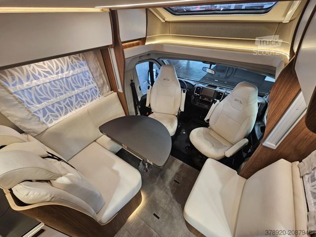 Półzintegrowany kamper LAIKA Ecovip Titanio L 3019