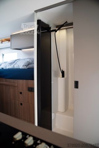 Półzintegrowany kamper LMC Cruiser T740 EL sofort Verfügbar,3e+4e Sitzplatz