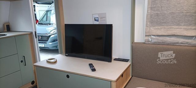 Przyczepa kempingowa LMC Style 400 F