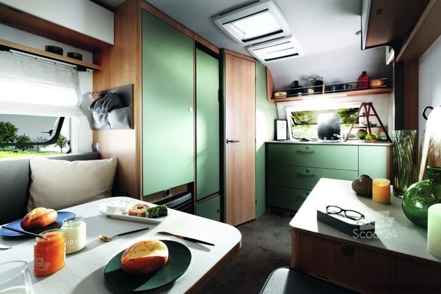 Przyczepa kempingowa LMC Style 400 F