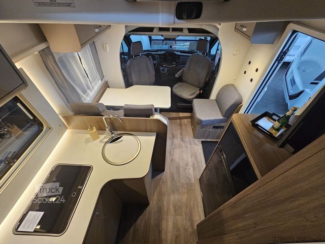 Polintegriran avtodom CARADO Edition25 T Ford 449 Verfügbar ab Oktober 2025