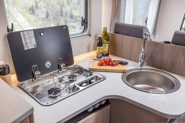 Polintegriran avtodom CARADO T 338 Digital+Safety Paket /sofort Verfügbar