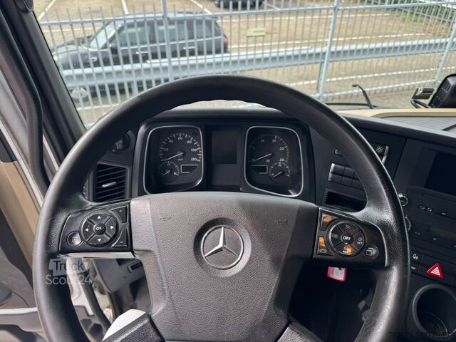 Standaard-SZM Mercedes-Benz Actros Alu. tank 820 liter