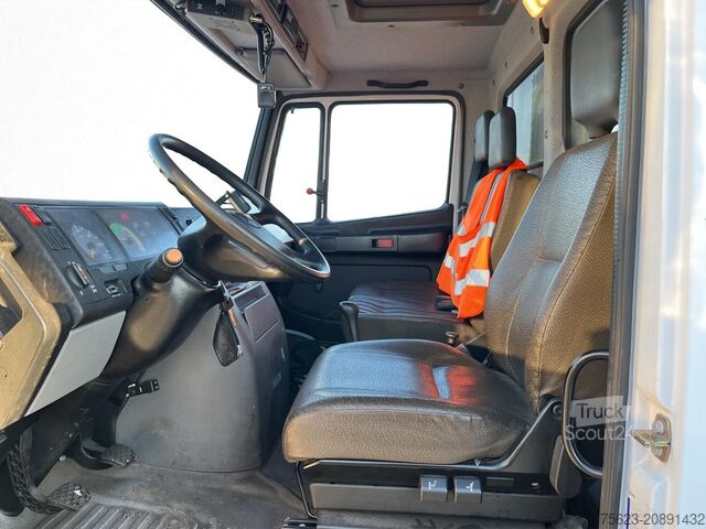 Dubă cu caroserie tip cutie Mercedes-Benz Vario 616 D Koffer Werkstattkoffer AHK Facelift