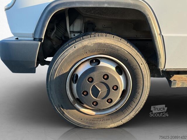 Dubă cu caroserie tip cutie Mercedes-Benz Vario 616 D Koffer Werkstattkoffer AHK Facelift