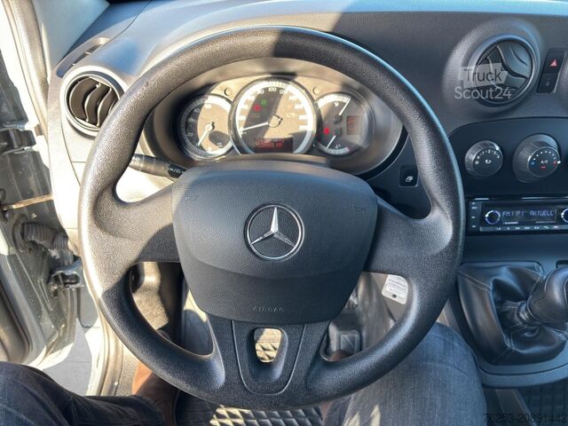 Ploščati dostavnik Mercedes-Benz Citan 109 CDI Kasten Lang AHK Kam. SHZ