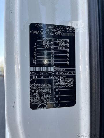 Estándar-SZM Man TGX 18.440 XXL / 684 dkm / 2 Tanks / Stand klim...