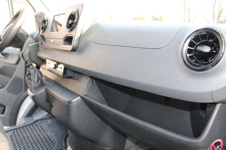 Fourgonnette Mercedes-Benz Sprinter 317 CDI