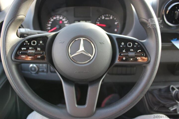 Fourgonnette Mercedes-Benz Sprinter 317 CDI