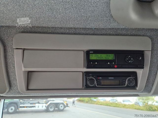 Ciężarówka z płaską platformą IVECO Eurocargo ML100E22WM-BW 4x4 Pritsche L-Haus Bett