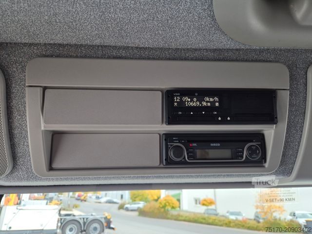 Ciężarówka z płaską platformą IVECO Eurocargo ML100E22WM-BW 4x4 Pritsche L-Haus Bett