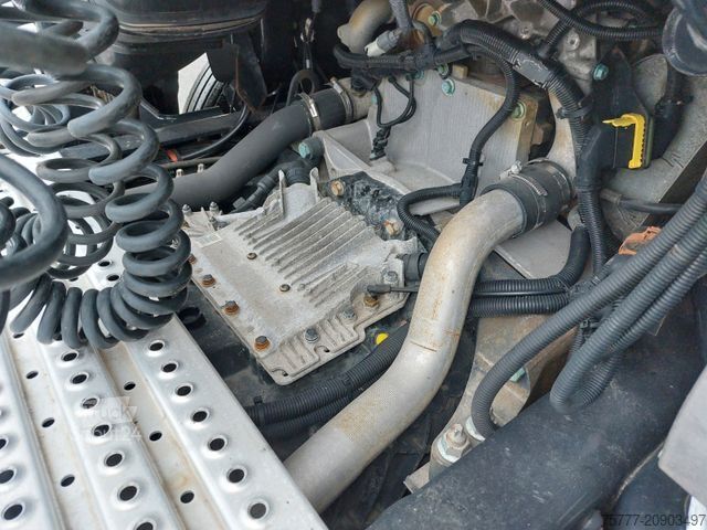 Standardni vlačilec MAN TGX 18.440 XXL- INTARDER -2 Tanks-ACC-TOP