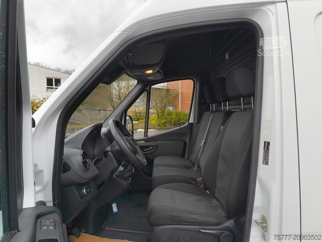 Højt tag varevogn MERCEDES-BENZ Sprinter 314CDI-L2H2-Werkstattwagen