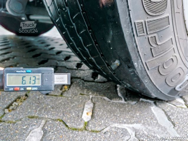 Standardni vlačilec IVECO S-Way AT480 -INTARDER-2 Tanks-Parking Cool