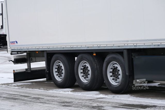 Semirimorchio furgonato SCHMITZ CARGOBULL SKO 24/ DOPPELSTOCK / LIFTACHSE /2,70 ZURRINGE