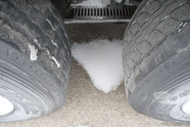 Semi-remorque fourgon SCHMITZ CARGOBULL SKO 24/ DOPPELSTOCK / LIFTACHSE /2,70 ZURRINGE