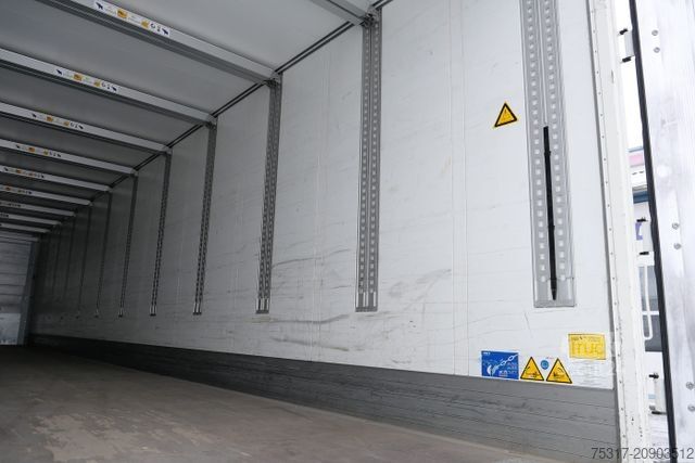 Semi-remorque fourgon SCHMITZ CARGOBULL SKO 24/ DOPPELSTOCK / LIFTACHSE /2,70 ZURRINGE