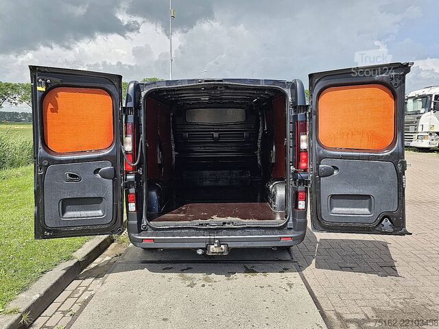 Camioneta familiar de techo alto RENAULT TRAFIC 1.6 DCI L2 ac camera EURO6
