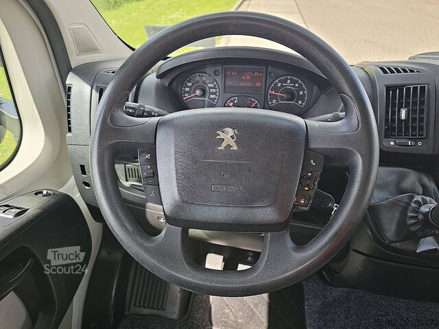 Aukšto stogo universalas PEUGEOT BOXER