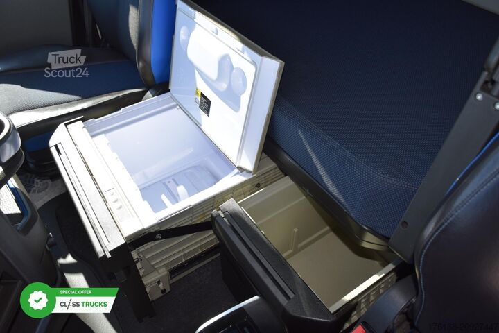 Standard dragbil VOLVO FH 460 Globetrotter XL i-Save I-ParkCool