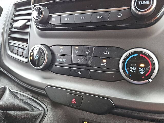 Transporte de passageiros FORD TRANSIT CUSTOM 2.0 L2H1 2x Airco 9P!