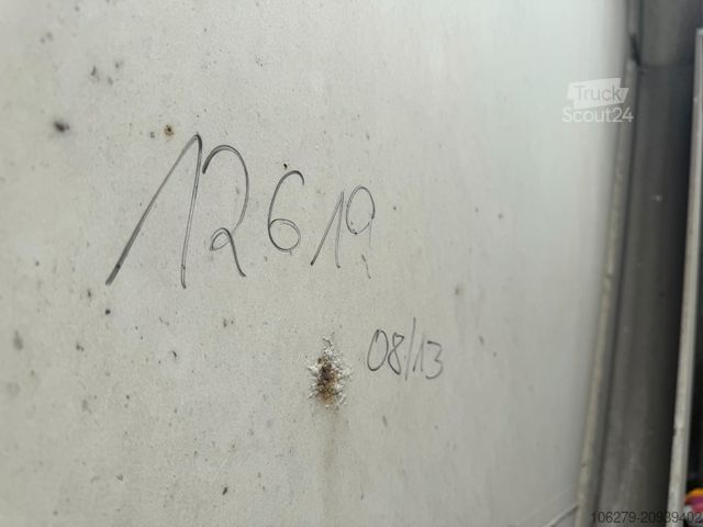 Savivartis puspriekabė SCHMITZ CARGOBULL SKI 24 SL 06 / 7,2 Stahlkippmulde