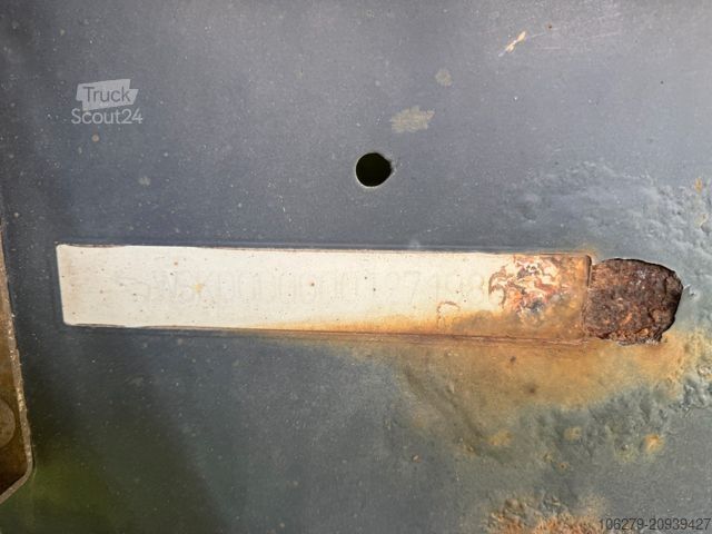 Savivartis puspriekabė SCHMITZ CARGOBULL SKI 24 SL 06 / 7,2 Stahlkippmulde