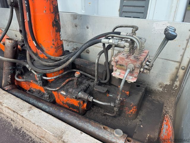 Pick-up varevogn IVECO 65E10 Euro Cargo Atlas Kran