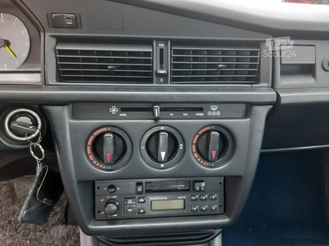 Bestelwagen MERCEDES-BENZ 190 D Tüv Neu H Kennzeichen