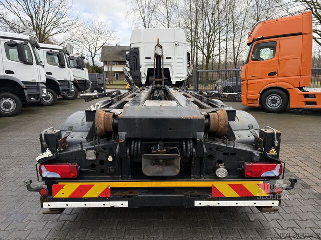 Tipvogn MAN TGS 35.420 8X2-6 Haken/ Silo M-TEC HLS 20