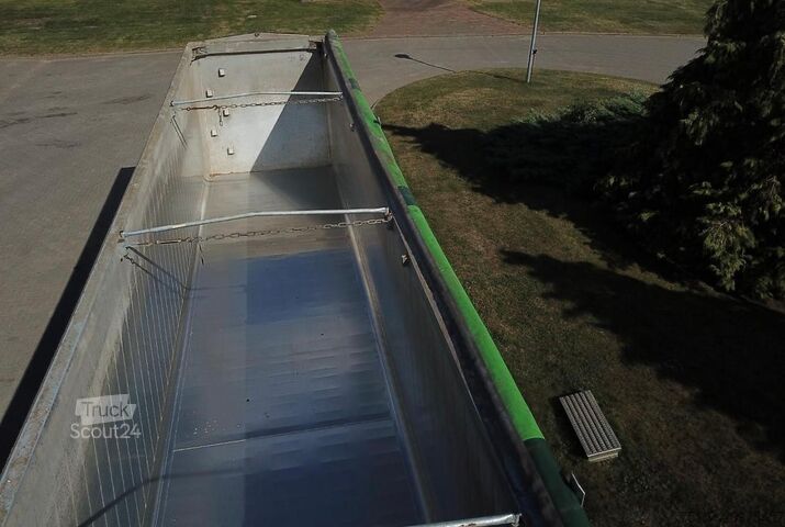 Polpriklopnik Schmitz Cargobull SKI 24 SL 10.5 Auflieger