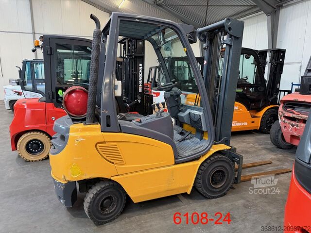 Frontstapler Jungheinrich TFG 20 AK