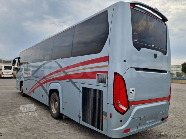 Autobus granturismo SCANIA Touring HD