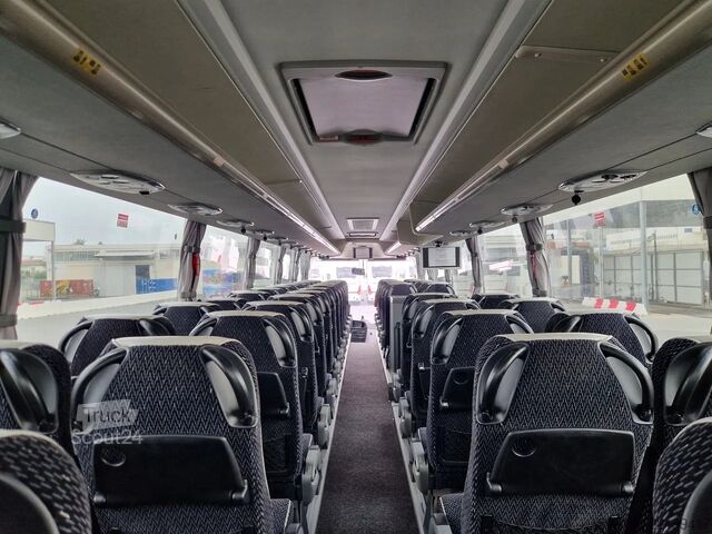 Autobus granturismo SCANIA Touring HD