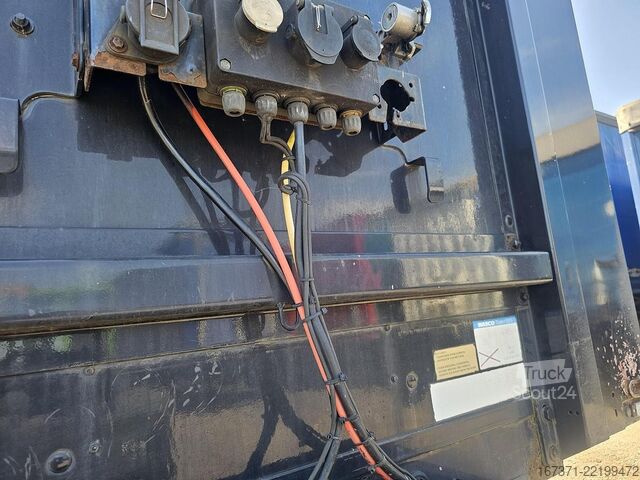 2004 PACTON T3 001 / cortina deslizante de 3 eixos / discos SAF / APK TUV / 13-03-2027. PACTON T3 001 /3 axle curtainsider /saf disc/ apk tuv/...