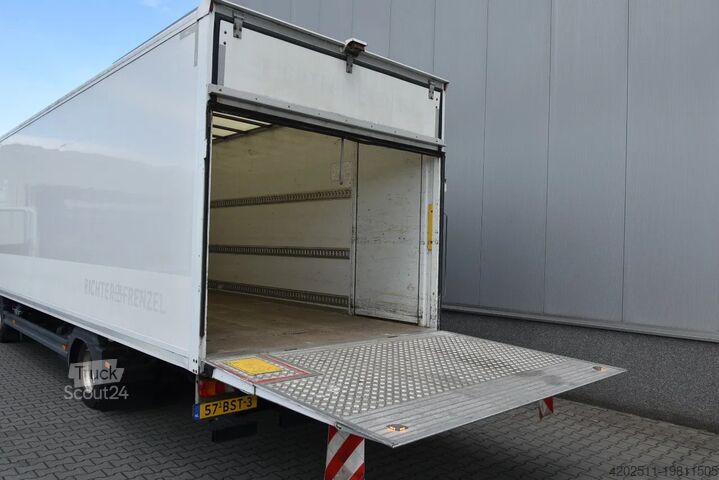 Resväska Mercedes-Benz Atego Atego 818 7500 kg