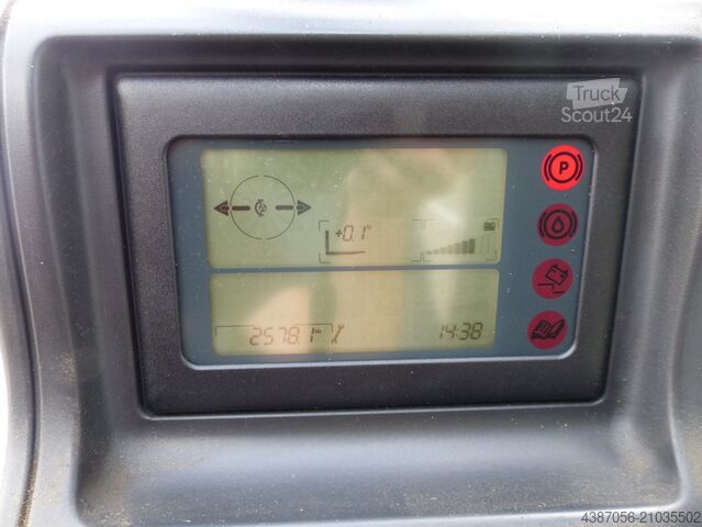 Chariot à mât rétractable Linde R14X