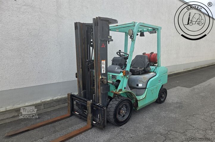 LPG viličarji Mitsubishi FG25T