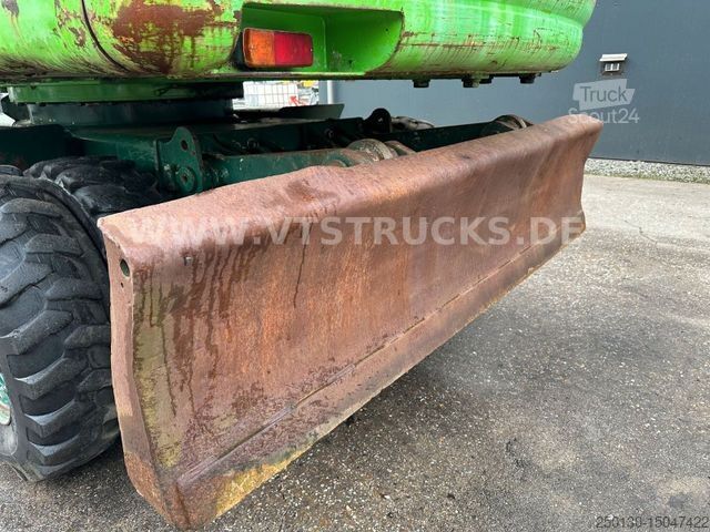 Pelle sur pneus KOMATSU PW 150ES-6K Mobilbagger Bj.2002