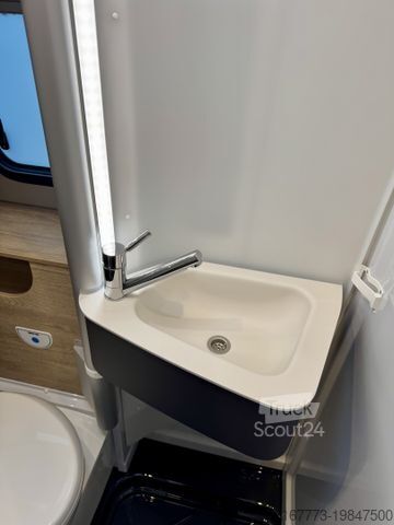 Autorulotă DETHLEFFS Globetrail (Fiat) 640 ES "DuoControl/2.Batterie"