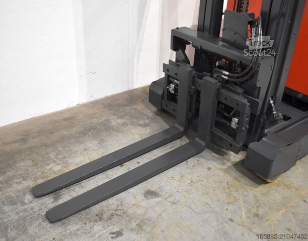 Chariot à mât rétractable Linde R 16 1120