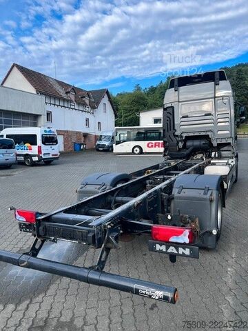 Lastbilchassis MAN 18.400 - Euro 6 - Klima - AHK - TÜV 01/27