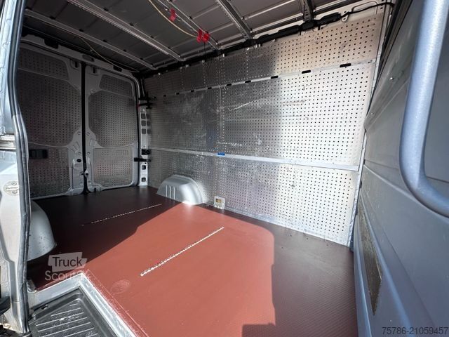 Bestelwagen met verhoogd dak MERCEDES-BENZ Sprinter 316 CDI KA L2H2/ AC/ Navi/ 3 Sitze/ E5