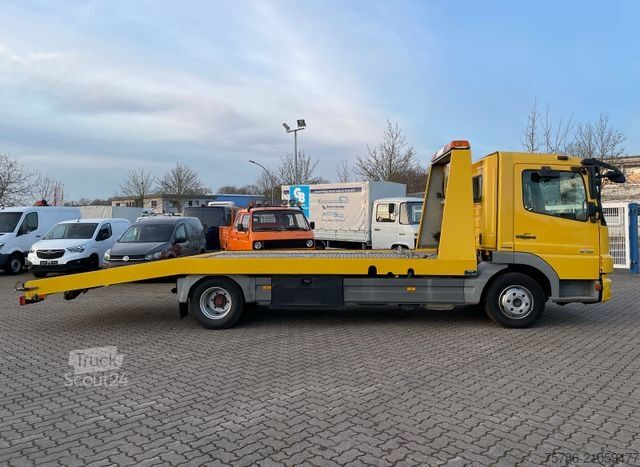 Wrecker MERCEDES-BENZ Atego 818 L Techau/ Winde/ AC/ AHK/ NL 2.6t/ E5