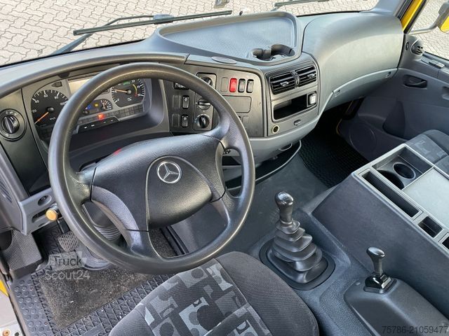 Wrecker MERCEDES-BENZ Atego 818 L Techau/ Winde/ AC/ AHK/ NL 2.6t/ E5