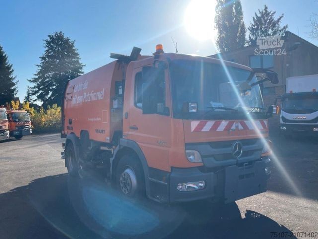 Road sweeper MERCEDES-BENZ Atego 2 1524 LKO FAUN Viajet 6R/ L