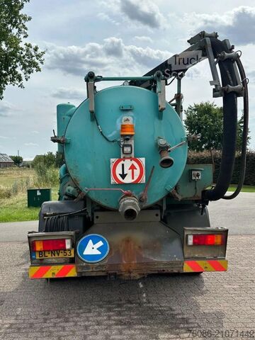 Vacuum truck DAF CF 75.250 WITH RAVO KZ7082/150 VACUUM / CHANNEL...
