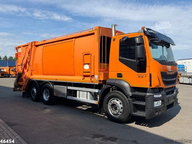Bil for innsamling av avfall Iveco Stralis AD260SY Euro 6 Just 107.558 km!
